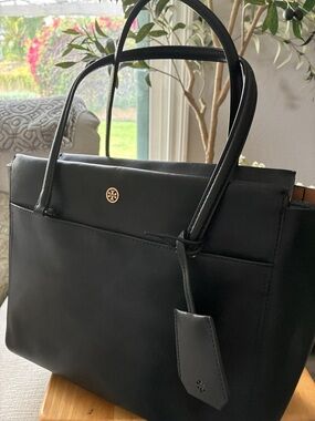 Tory Burch Black Leather Double-Handle Tote with Logo Accent. NWOT